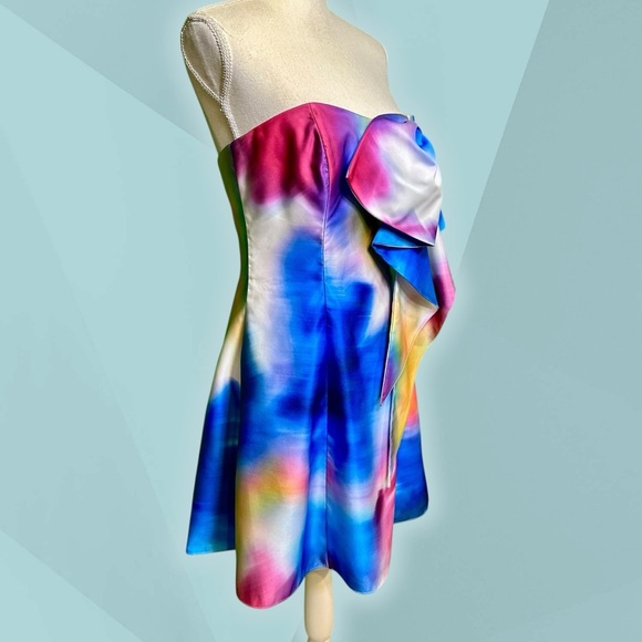Marchesa Notte ‘Bow Printed Strapless Dress’ in Rainbow Multicolor Watercolor 4 - Picture 13 of 16